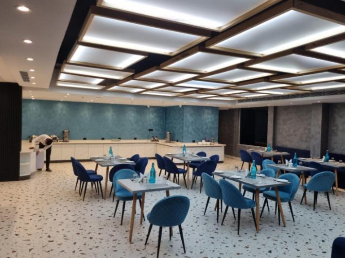 Hotel Dolphin Club Chinhat Esterno foto